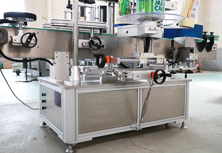 Automaitc Adhesive Two Sticker Flat Round Bottle Labeling Machine