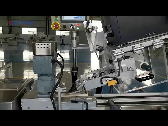Automatic C shaped Clamshell Labeling Machine