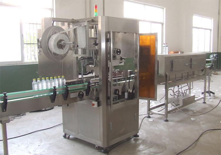 High Speed Full Automatic PVC Sleeve Shrink Applicator Labeling Machine